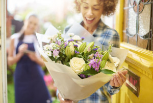 Причины популярности службы доставки цветов
