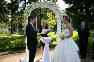 Свадьба на природе – розовая мечта будущей невесты
