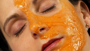 Маска из тыквы: лечим шелушащееся лицо