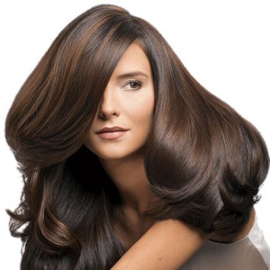 Наращивание волос – долговечный и естественный эффект
